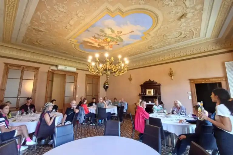 PHOTO-2025-09-24-23-08-38